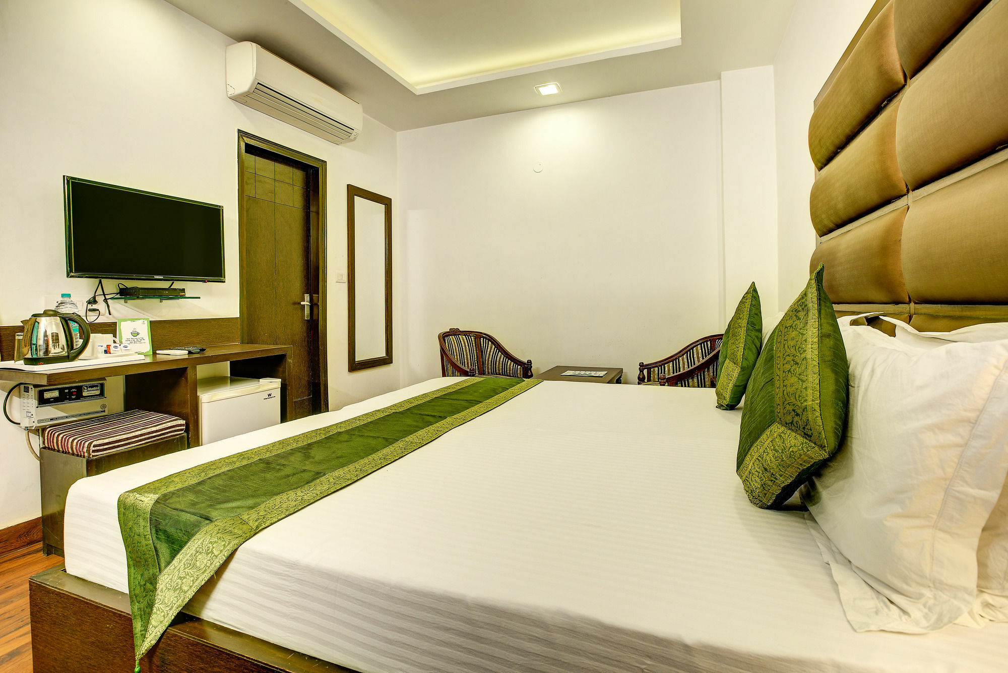 Treebo C T International Hotel Delhi Kültér fotó