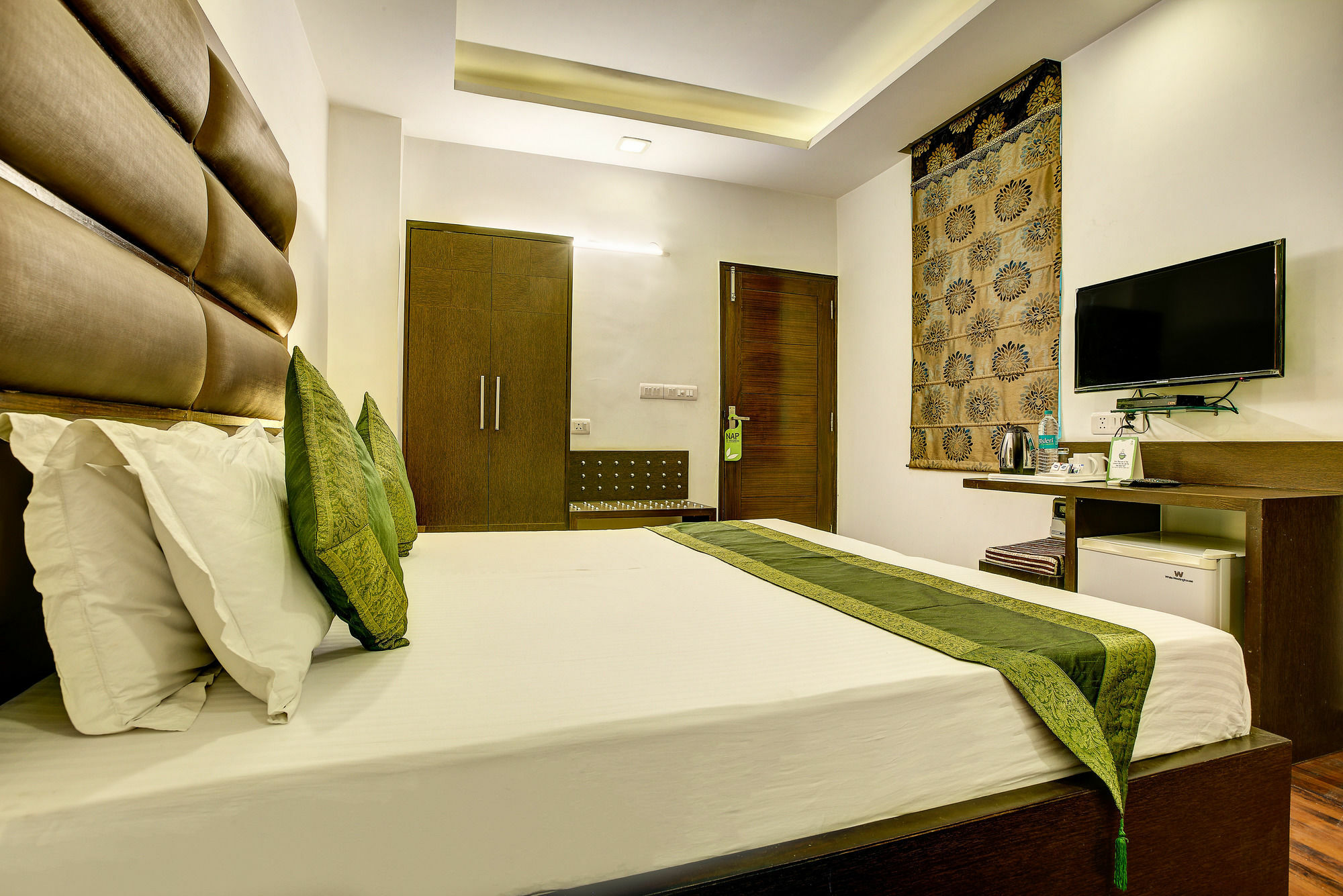 Treebo C T International Hotel Delhi Kültér fotó